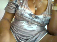 Hey Stoere jongen, hier ben ik Moepsie, ik ben een heel geile, pittige 46 jarige Damme. Ik wil je fantasie waar maken.Wil je een geile, lekkere Curaçaose vrouw spreken, laat je twijfels maar achter en bel me gelijk.