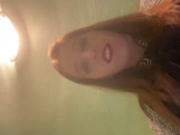 fille sans inhibition, j