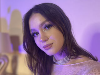 camwhore masturbating with sextoy CarmenHill