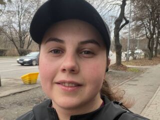 camwhore shaving pussy DariaCalm