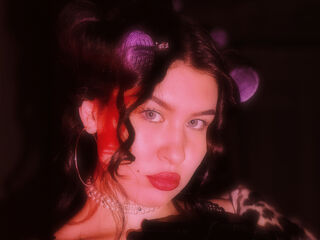 camwhore masturbating with sextoy LarondaSuitt