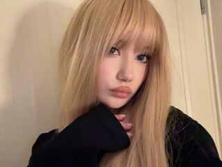 naked cam girl masturbating with vibrator SabrinaSteels