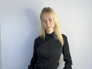 live webcam performer PhyllisBrancato
