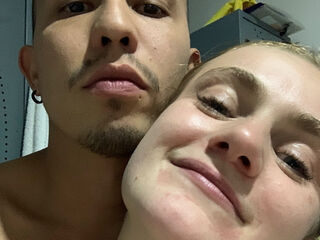 hot camcouple AndyZuzka