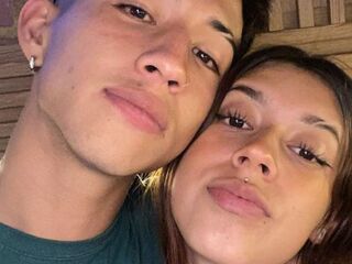 free nude live show MikeAndEva