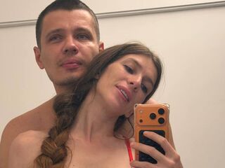 webcam chatroom MissAndKis