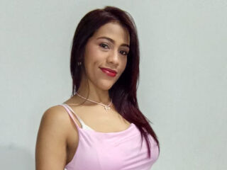 bizarre live sex cam GeorginaEvanz