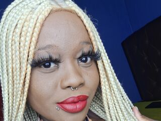 webcam chat AkeliaHampson