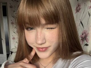 naked girl with webcam fingering AlberthaBack