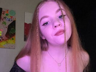 cam strip tease AliceSmithen