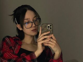 live cam girl AlinaLior