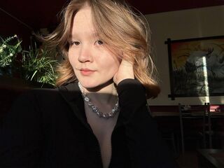 free webcam chat room AliseBlade