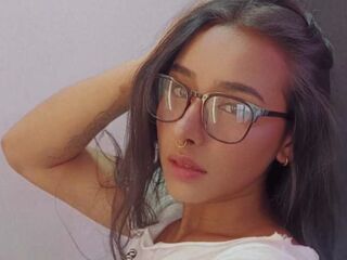 beautiful girl webcam AlmaGrase