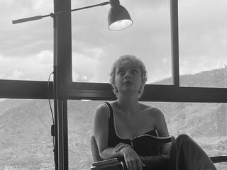 naughty cam picture AnneHarmon