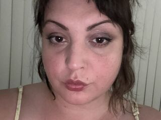 camslut masturbating AnnieHelen
