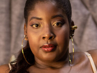 hot cam girl masturbating with vibrator AprilSterling