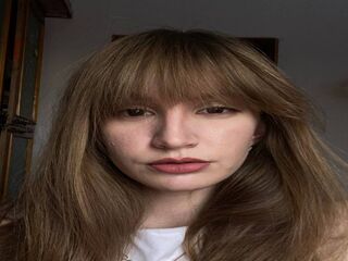 free webcam chatroom ArielNasvish