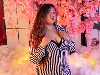 cam girl showing pussy BelindaSeat