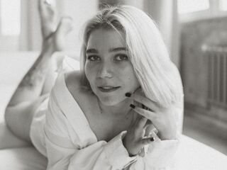 dirty webcam BreanaAlosta