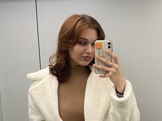 cam chatroom BrynnMeury