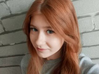 camslut fingering pussy CandaceSempek