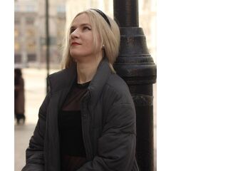 cam girl video CarinGoodwin