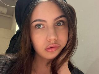 hot cam girl spreading pussy CarlotaJanower