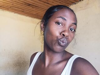 cam whore CharlottePeters