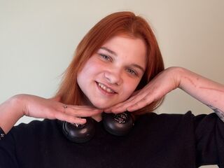 naked camgirl fingering pussy ChiaPreuitt