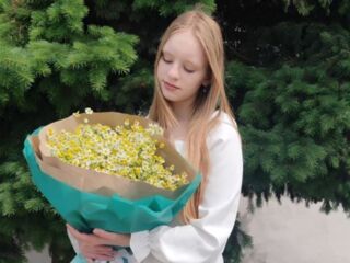 hot chatroom ChristieBrozyna