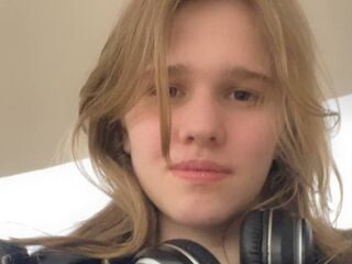 fingering camgirl picture ChristieDemaline