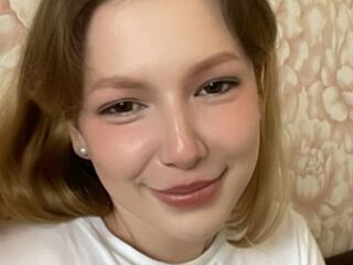 sexy camgirl picture ChunYundt