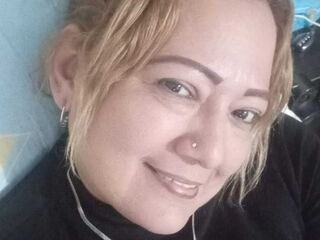 adult video chat room ClauDaniels