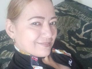 sexy cam girl ClauTaylor