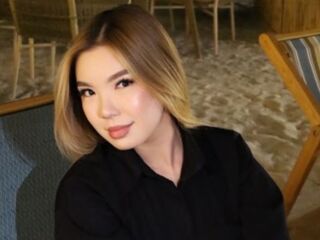 camgirl playing with sex toy CordieMaceyak