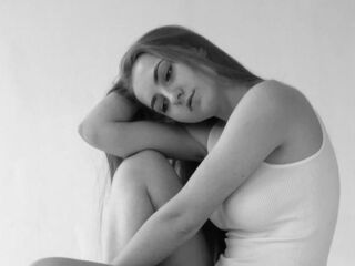 free web cam chat CwenGammell