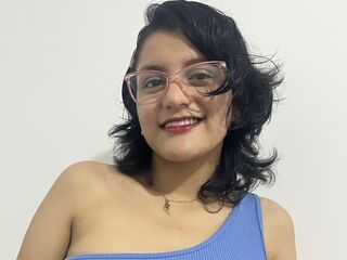 hot cam girl masturbating with dildo DahianaRoa