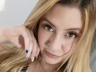 naked cam girl gallery DanielaSage