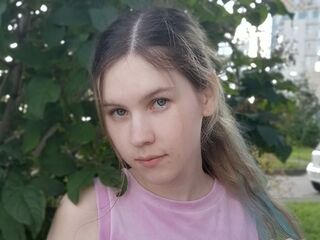 topless webcamgirl DeidreSarin