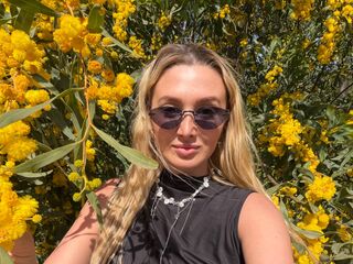 free chat room DelaineClowerd