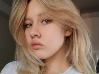 naked webcam girl DennyDucote