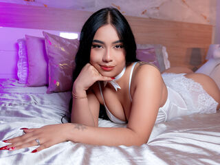camgirl shaving pussy DianaBardot
