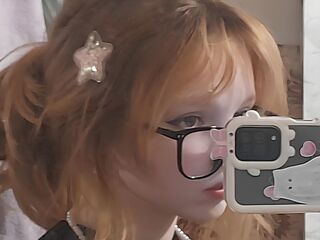 camgirl playing with sextoy EarleneFarran