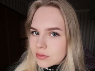 webcamgirl sex chat ElleSerenity