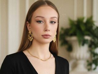 camgirl sexchat EmaGurrad