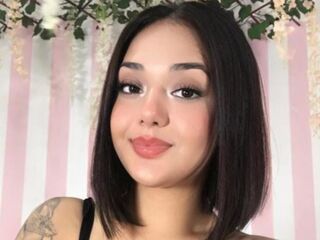 hot cam girl masturbating with dildo FlaviaDonetti