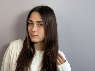 camslut spreading pussy FridaGady