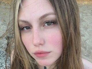 nude gamgirl FriedaJane