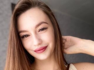 cam girl playing with sextoy GladysBarns