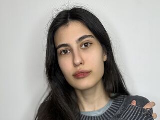 nude webcamgirl HeleneSeright